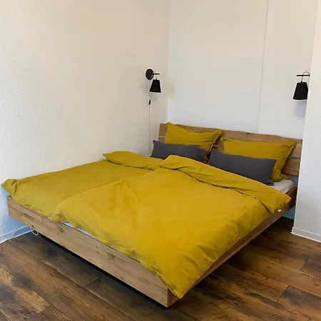 Moderne Ferienwohnung An Der Innenstadt Apartman